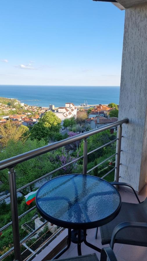 Guest Rooms Sea View Balčik Exteriér fotografie