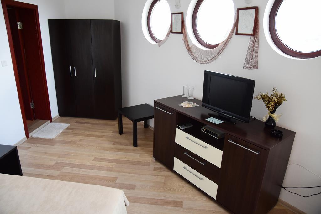 Guest Rooms Sea View Balčik Exteriér fotografie