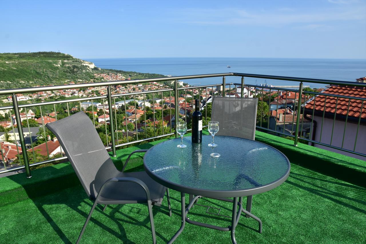 Guest Rooms Sea View Balčik Exteriér fotografie