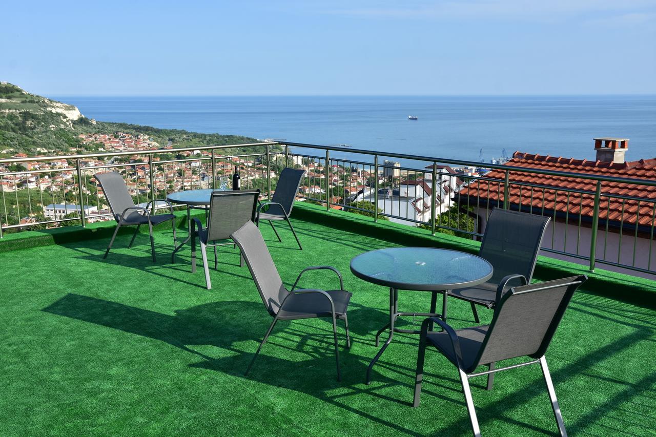 Guest Rooms Sea View Balčik Exteriér fotografie